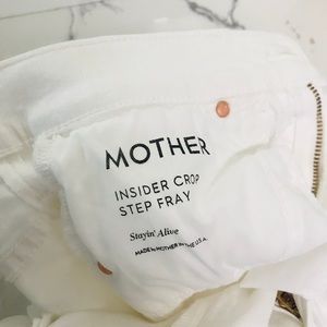 MOTHER The Insider Crop Raw Hem